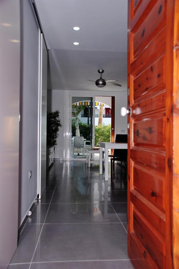 דירות פלאייה דה לאס אמריקס House Vittoria Parque Santiago מראה חיצוני תמונה